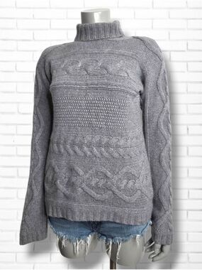 Garnet Hill Size M Grey Aran Cable Knit Turtleneck Cashmere Sweater